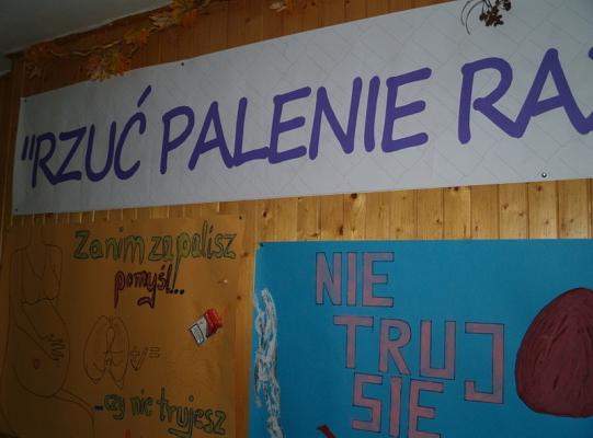 RZUĆ PALENIE RAZEM Z NAMI