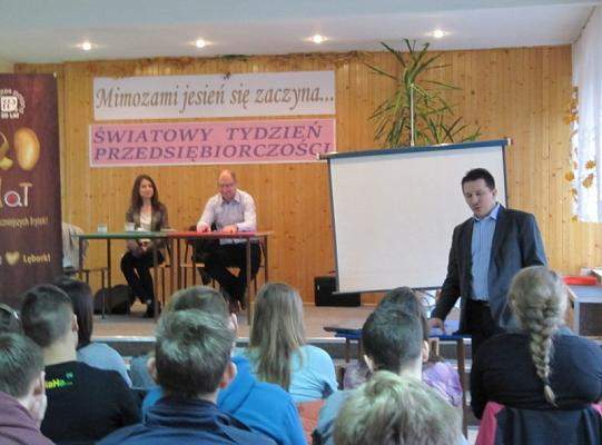 Światowy Tydzień Przedsiębiorczości 2014 r. w naszej szkole przebiegał bardzo pracowicie