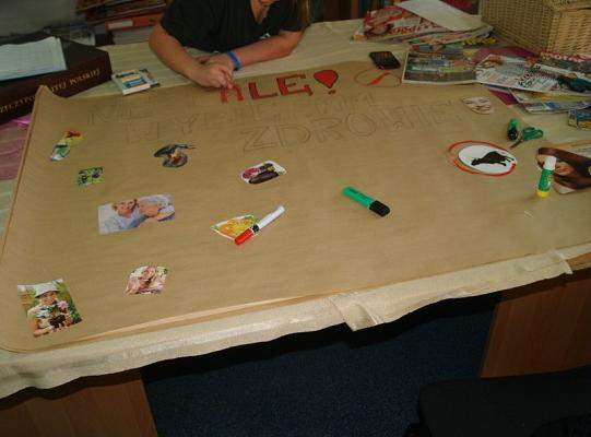 Modnie jest żyć bez papierosów