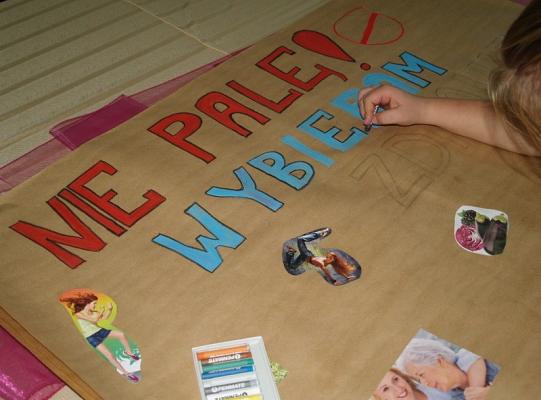 Modnie jest żyć bez papierosów