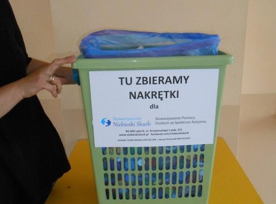 Zbieramy nakrętki dla dzieci chorych na Autyzm