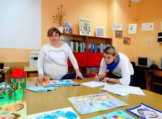 Jak komisja obradowała nad pracami -  „Tacy sami…  Autyzm” - obchody w 2016 roku