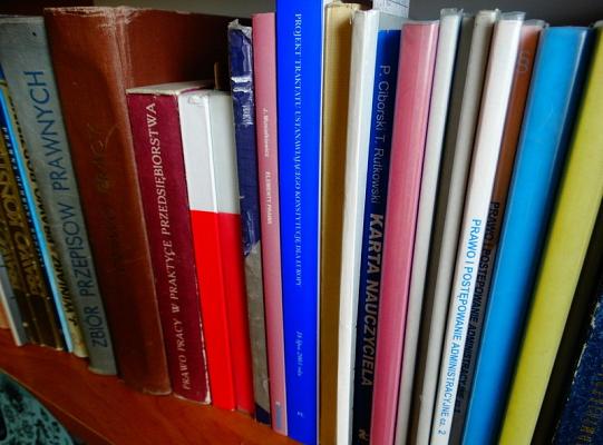 Przyjdź, sprawdź, oddaj książki!