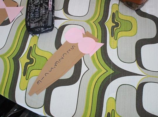 Ubieramy  bibliotekę PCE-ZSP w  modne  męskie krawaty!