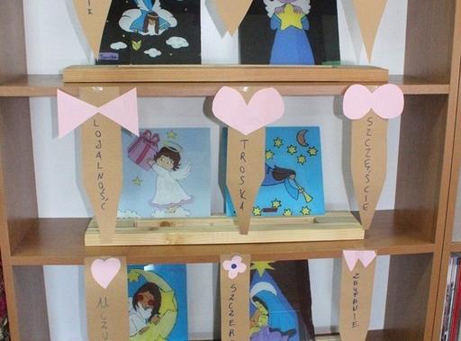 Ubieramy  bibliotekę PCE-ZSP w  modne  męskie krawaty!