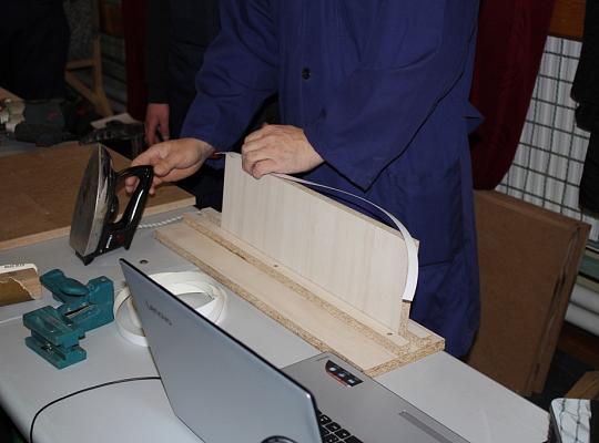 Budujemy, odnawiamy energetykę i promujemy styl wojskowy. Targi  i branding w PCE.