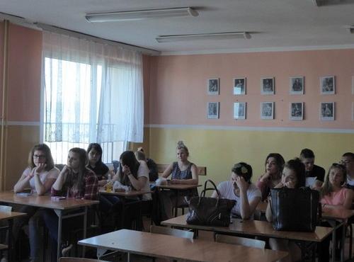 O handlu ludźmi przed wakacjami