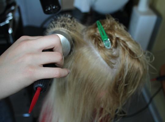 Oceń prezentację modnych fryzur. Zobacz projekty uczniowskie.