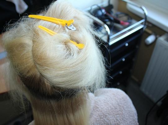 Oceń prezentację modnych fryzur. Zobacz projekty uczniowskie.