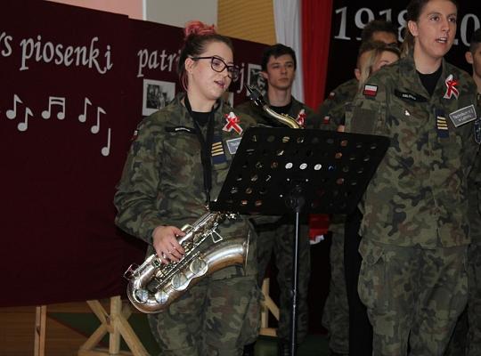 II Konkurs Pieśni Patriotyczno – Żołnierskich – to silna ekspresja muzyczna.