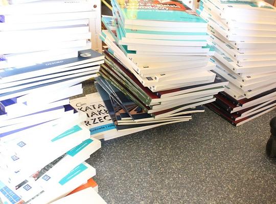 Wypożycz książki z projektu „Kompetencje zawodowe”!