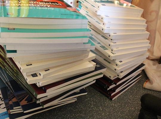 Wypożycz książki z projektu „Kompetencje zawodowe”!