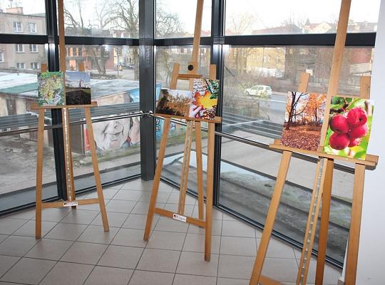 „Bliżej natury – Jesień” – czyli wystawa w Bramie Kaszubskiego Pierścienia!