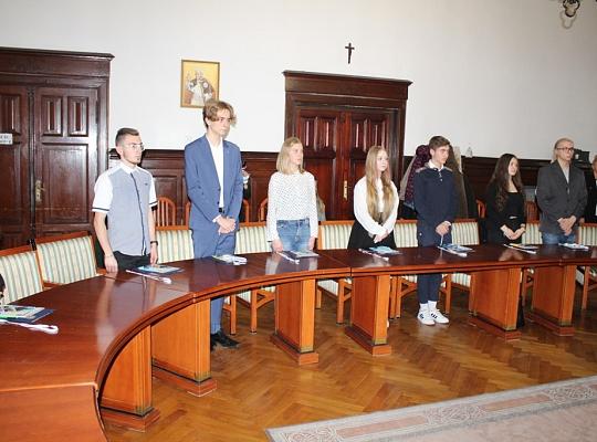 MRML – czas na młodzież?