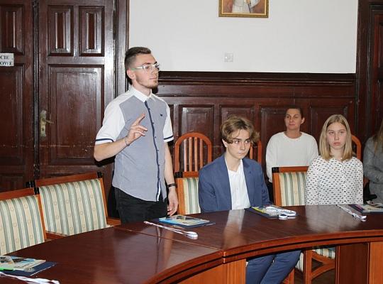 MRML – czas na młodzież?