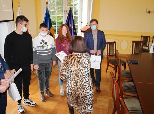 Wyróżnieni w KONKURSIE WIEDZY O NSZZ „SOLIDARNOŚĆ”