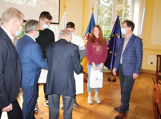 Wyróżnieni w KONKURSIE WIEDZY O NSZZ „SOLIDARNOŚĆ”