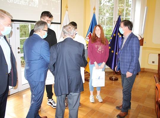 Wyróżnieni w KONKURSIE WIEDZY O NSZZ „SOLIDARNOŚĆ”