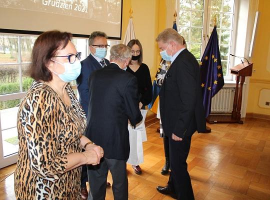 Wyróżnieni w KONKURSIE WIEDZY O NSZZ „SOLIDARNOŚĆ”