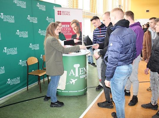 Uczniowie PCE na Targach Edukacyjnych