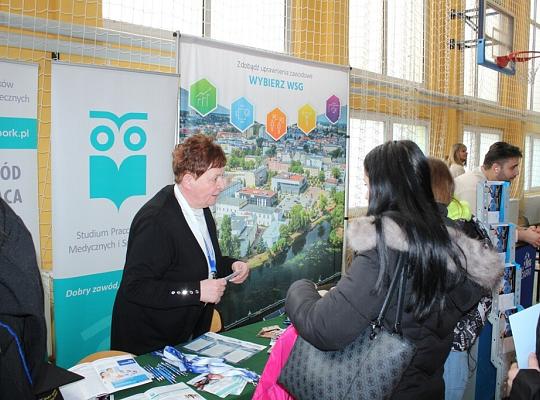 Uczniowie PCE na Targach Edukacyjnych