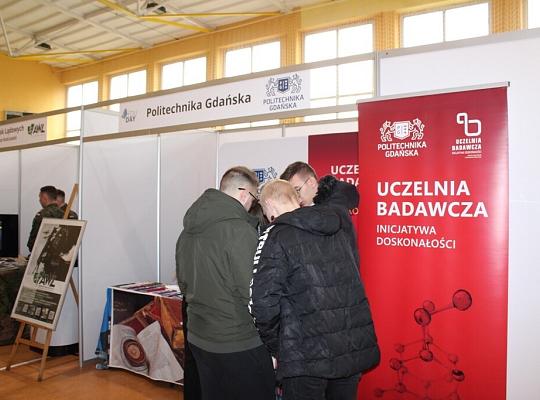 Uczniowie PCE na Targach Edukacyjnych