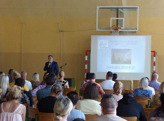 Spotkanie z rodzicami naszych pierwszoklasistów w PCE