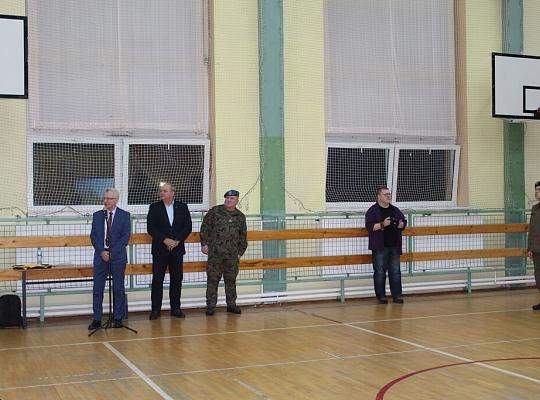 Uroczystość mianowania uczniów klas wojskowych