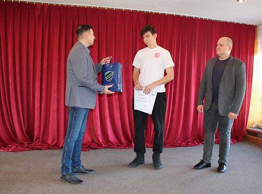 I miejsce w powiatowym etapie Pomorskiego Konkursu Wiedzy o Samorządzie Terytorialnym