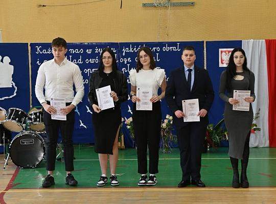 Pożegnanie absolwentów Technikum i LO dla dorosłych w PCE