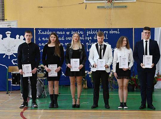 Pożegnanie absolwentów Technikum i LO dla dorosłych w PCE