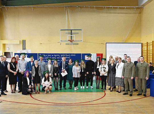 Pożegnanie absolwentów Technikum i LO dla dorosłych w PCE