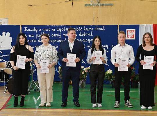 Pożegnanie absolwentów Technikum i LO dla dorosłych w PCE