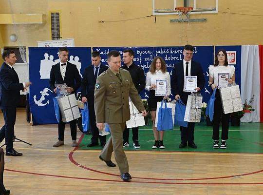 Pożegnanie absolwentów Technikum i LO dla dorosłych w PCE