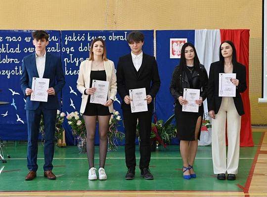 Pożegnanie absolwentów Technikum i LO dla dorosłych w PCE