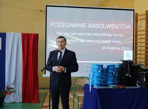Pożegnanie absolwentów Technikum i LO dla dorosłych w PCE