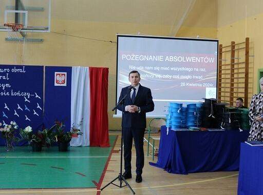 Pożegnanie absolwentów Technikum i LO dla dorosłych w PCE