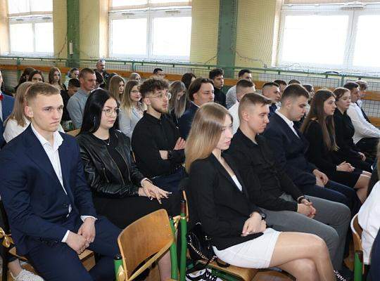 Pożegnanie absolwentów Technikum i LO dla dorosłych w PCE