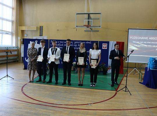 Pożegnanie absolwentów Technikum i LO dla dorosłych w PCE