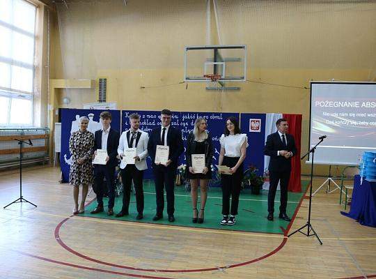 Pożegnanie absolwentów Technikum i LO dla dorosłych w PCE