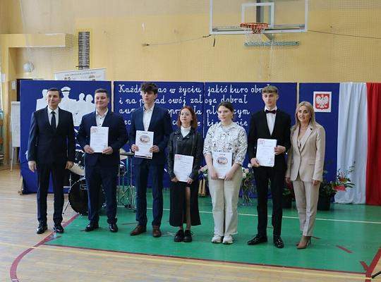 Pożegnanie absolwentów Technikum i LO dla dorosłych w PCE