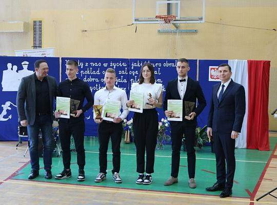 Pożegnanie absolwentów Technikum i LO dla dorosłych w PCE