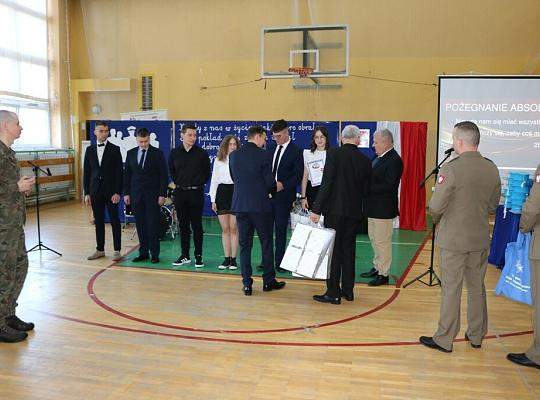 Pożegnanie absolwentów Technikum i LO dla dorosłych w PCE