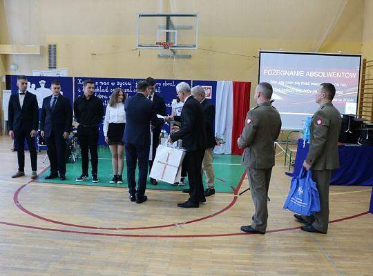 Pożegnanie absolwentów Technikum i LO dla dorosłych w PCE