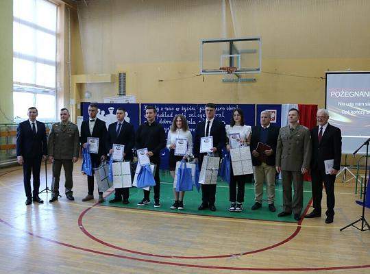 Pożegnanie absolwentów Technikum i LO dla dorosłych w PCE