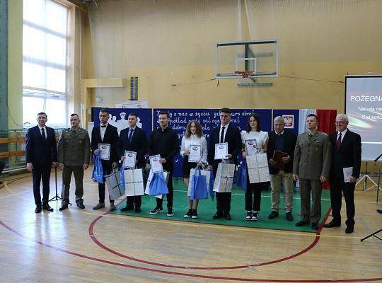 Pożegnanie absolwentów Technikum i LO dla dorosłych w PCE