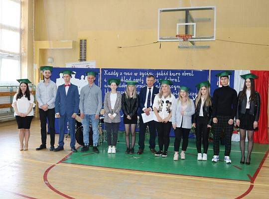 Pożegnanie absolwentów Technikum i LO dla dorosłych w PCE