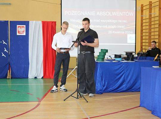 Pożegnanie absolwentów Technikum i LO dla dorosłych w PCE