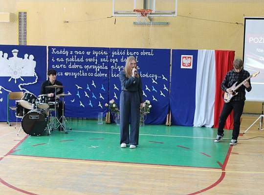 Pożegnanie absolwentów Technikum i LO dla dorosłych w PCE