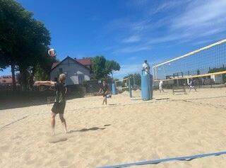 Piłka siatkowa plażowa chłopców z PCE